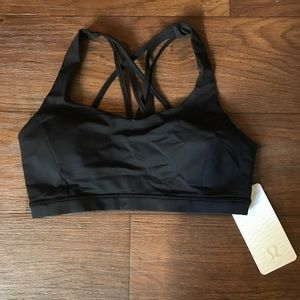 Lululemon brand new sports bra